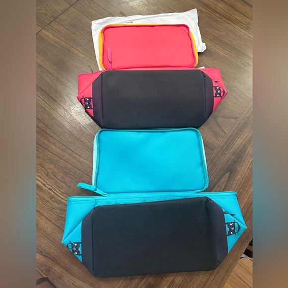 Trader Joe’s mini tote bags willing to sell separate - Picture 2 of 2